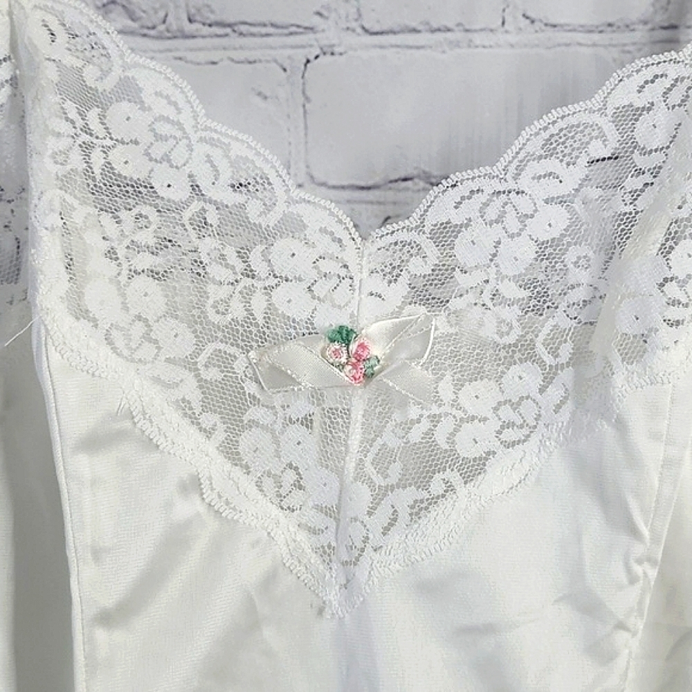 🆕️NWT Vintage 90s White Satin Floral Lace USA Made Adjustable Straps Tank Top S - Picture 5 of 15